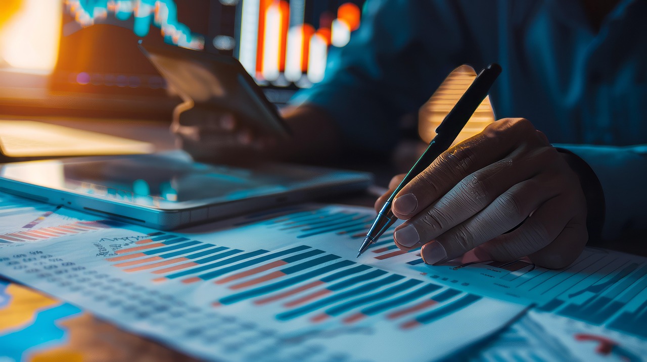 Dogecoin gains support and rises above $0.17